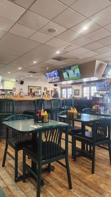 Pete's Brass Rail & Car Wash by null