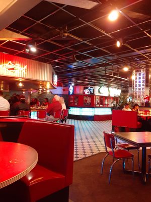 316 Oyster Bar by null