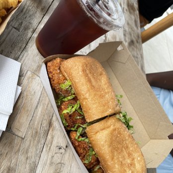 EARL Kaimuki - Chicken PO boy without the hot sauce - Sandwiches Near Me - Honolulu, Hawaii EARL Kaimuki - Chicken PO boy without the hot sauce - Sandwiches Near Me - Honolulu, Hawaii
