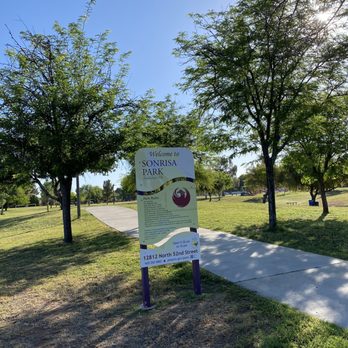 Sonrisa Park - Many trees and grass for dogs, humans and critters to enjoy. - Parks Near Me - Scottsdale, Arizona