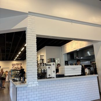 Bonrue Bakery - Coffee & Tea Near Me - Hurricane, Utah