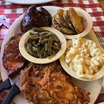 The Loveless Cafe - Sampler - Breakfast & Brunch Near Me - Nashville, Tennessee The Loveless Cafe - Sampler - Breakfast & Brunch Near Me - Nashville, Tennessee