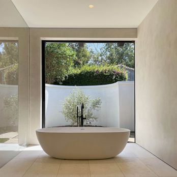 Simple Construct - Serene bathroom with lime plastered walls - General Contractors Near Me - Spring Valley, California Simple Construct - Serene bathroom with lime plastered walls - General Contractors Near Me - Spring Valley, California