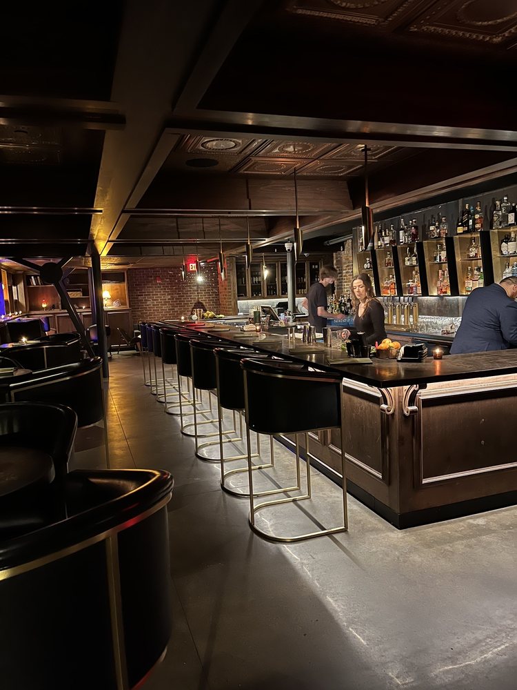 UNDERCROFT Updated August 2024 61 Photos & 46 Reviews 201 NW A St