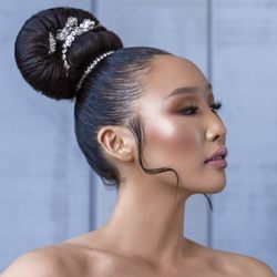Make up by Olabisi