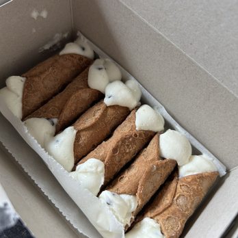 St Rocco's Bakery - Mini Cannolis - Bakeries Near Me - Glen Cove, New York St Rocco's Bakery - Mini Cannolis - Bakeries Near Me - Glen Cove, New York
