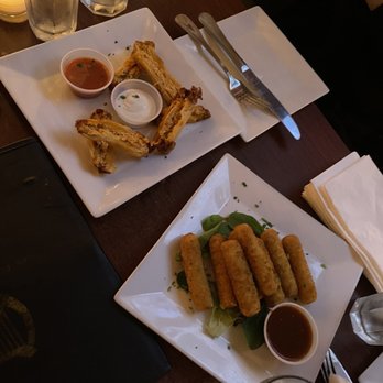 Mulligan's Pub - Mozzarella Sticks, spring rolls - American Near Me - New York, New York