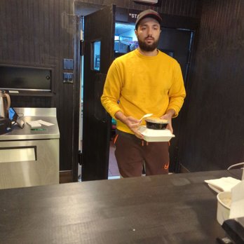 Slappin Chick - Hicksville - This is the guy who was so rude - Chicken Shop Near Me - Hicksville, New York Slappin Chick - Hicksville - This is the guy who was so rude - Chicken Shop Near Me - Hicksville, New York