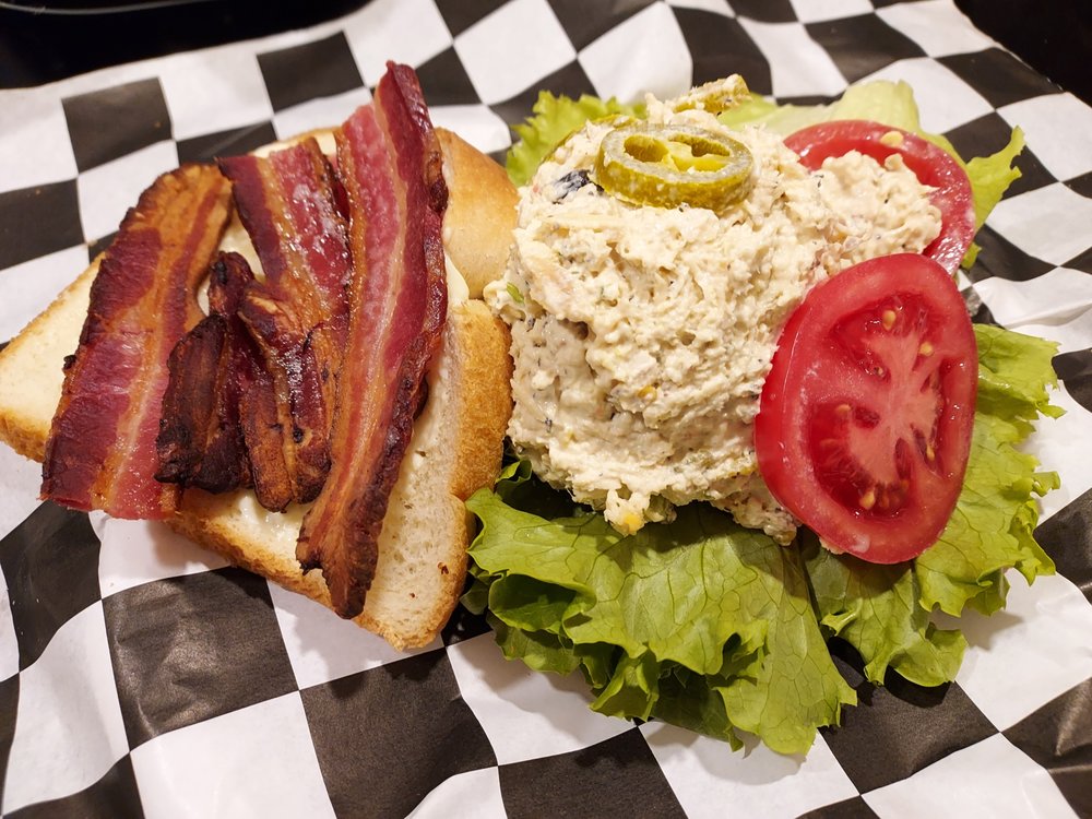 Salty Hen Feed Company, Dalhart Roadtrippers