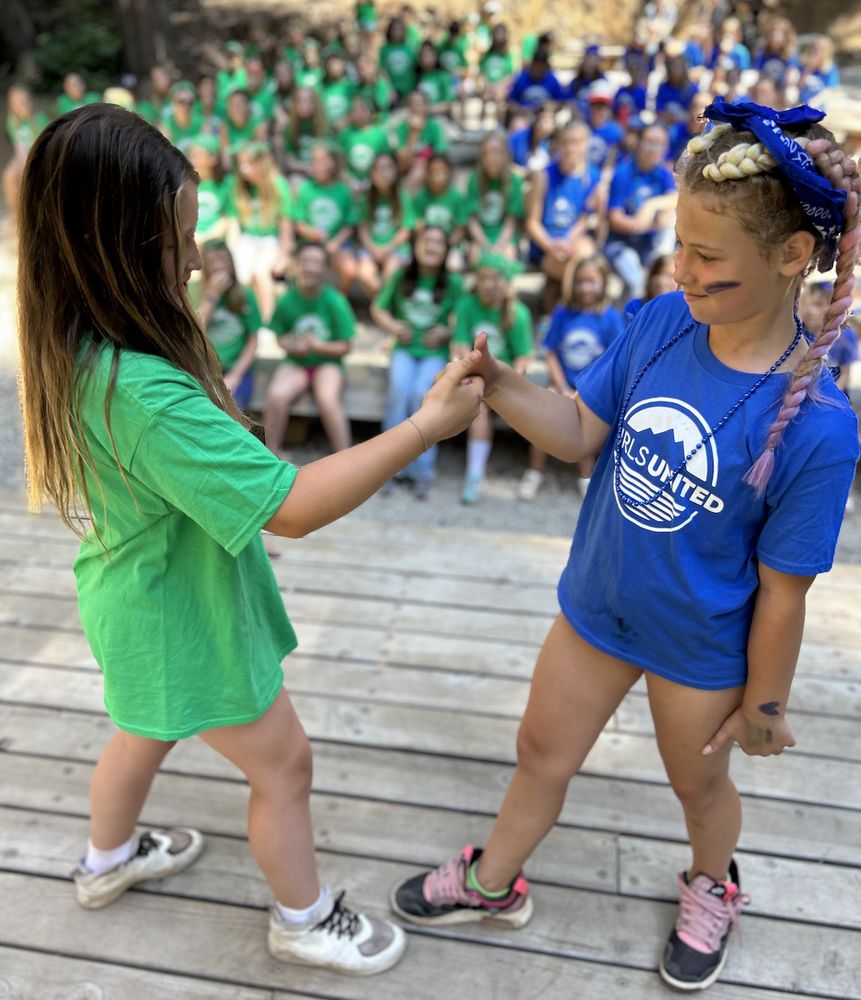Girls United Camp Logo