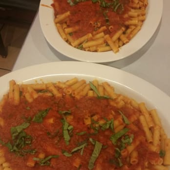 Giovanni's IV - Italian Near Me - Yonkers, New York