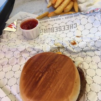 Milo's Hamburgers - Regular Cheeseburger combo - Burgers Near Me - Calera, Alabama