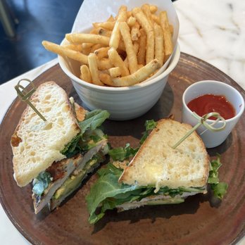 Spago - Grilled Chicken Sandwich - New American Near Me - Las Vegas, Nevada