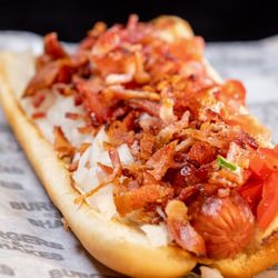 B&S Hot Dog