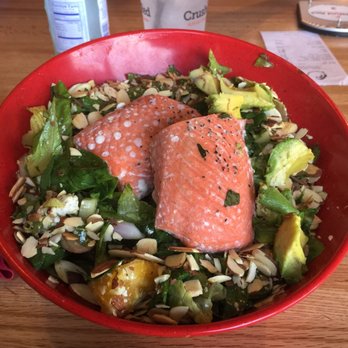 Crushed Red - Pizza Near Me - Chesterfield, Missouri
