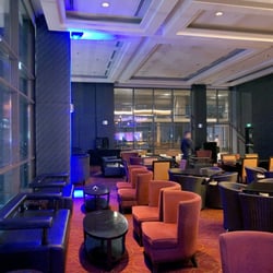 Vue Bar - Spacios with a view that's worth a visit