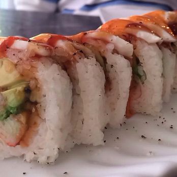 Rakuu - Heaven Fire Roll. Delicious! The flavor from the searing is great. - Sushi Bars Near Me - Spring, Texas