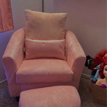 The Upholstery Workroom - They fully customized this beautiful piece. Protective cover for the foot rest, can take off and wash, smaller pillow was fully customized. - Furniture Reupholstery Near Me - San Jose, California The Upholstery Workroom - They fully customized this beautiful piece. Protective cover for the foot rest, can take off and wash, smaller pillow was fully customized. - Furniture Reupholstery Near Me - San Jose, California