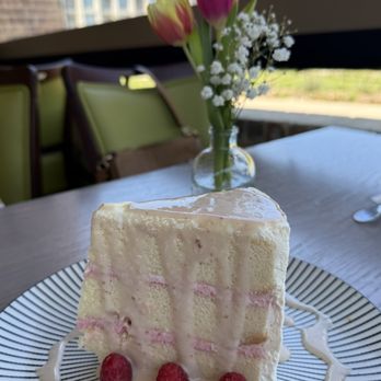 Miriam Cocina Latina - Pastel de Boda - Latin American Near Me - Coppell, Texas Miriam Cocina Latina - Pastel de Boda - Latin American Near Me - Coppell, Texas