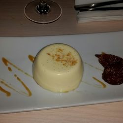 The Pier House - Cointreau Pana cotta