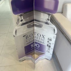 BeautyFi - Jupiter - Giant Botox Bottle