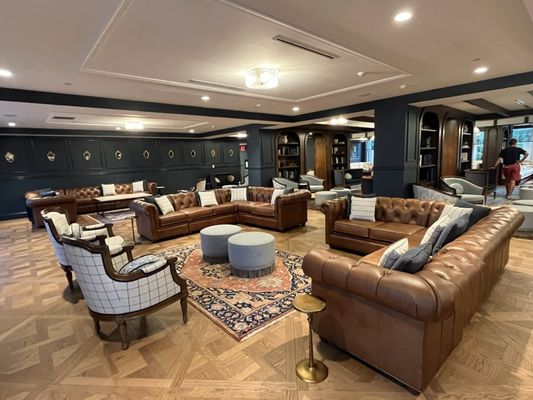 The Nittany Lion Inn by null