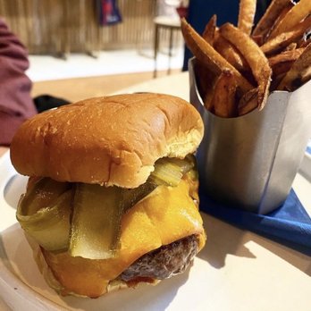 Bridges & Bourbon - Burger - New American Near Me - Pittsburgh, Pennsylvania