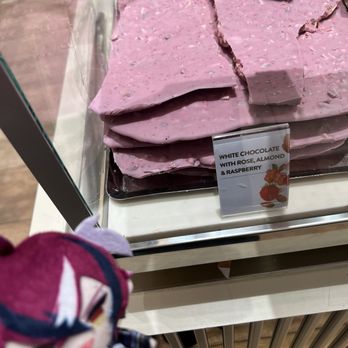 Venchi - Gelato Near Me - Santa Clara, California Venchi - Gelato Near Me - Santa Clara, California