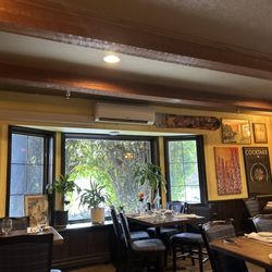 Buchanan’s Chop House & Whisky Bar