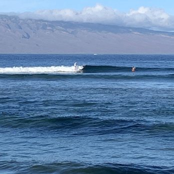 Kaanapali Alii - Surf break out front - Hotels Near Me - Lahaina, Hawaii Kaanapali Alii - Surf break out front - Hotels Near Me - Lahaina, Hawaii