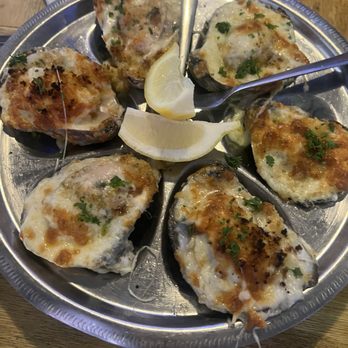 The Oyster Bar - Baked oysters - Bars Near Me - New Braunfels, Texas