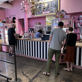 Voodoo Doughnut - Check out/order counter - Donuts Near Me - Austin, Texas Voodoo Doughnut - Check out/order counter - Donuts Near Me - Austin, Texas