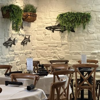The Acropolis Grill - Mediterranean Near Me - Chattanooga, Tennessee