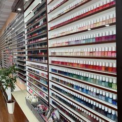 Pretty love nail spa - We have So many good quality gel color,sns powder gel and nail polish.....