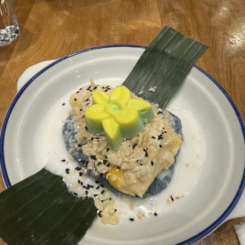 Koh Lipe - Mango sticky rice - Thai Near Me - Scarborough, Ontario Koh Lipe - Mango sticky rice - Thai Near Me - Scarborough, Ontario
