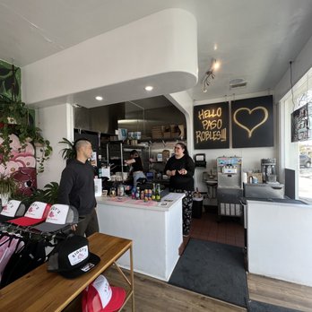 Ziggy’s - Inside - Vegan Near Me - Paso Robles, California Ziggy’s - Inside - Vegan Near Me - Paso Robles, California