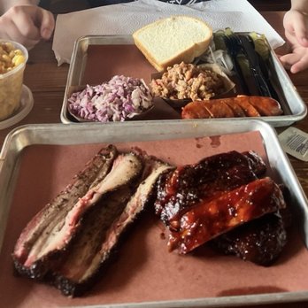 Pinkerton's Barbecue - Heights - Prime Brisket Pork Ribs Smoked Sausage - Barbeque Near Me - Houston, Texas Pinkerton's Barbecue - Heights - Prime Brisket Pork Ribs Smoked Sausage - Barbeque Near Me - Houston, Texas