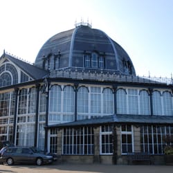 Pavillion Gardens