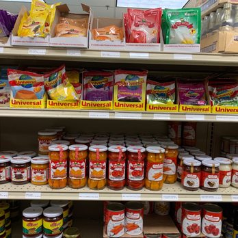 La Latina - a variety of condiments in a grocery store - Grocery Near Me - Springfield, Virginia La Latina - a variety of condiments in a grocery store - Grocery Near Me - Springfield, Virginia