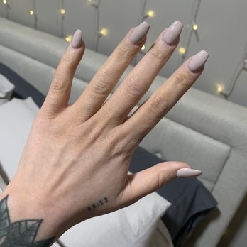 Brighton Nails - Nail Salons Near Me - Brighton, Massachusetts
