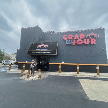 Crab Du Jour - Newark - Exterior view - Seafood Near Me - Newark, Delaware Crab Du Jour - Newark - Exterior view - Seafood Near Me - Newark, Delaware