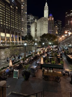 O’Briens Riverwalk Café by null