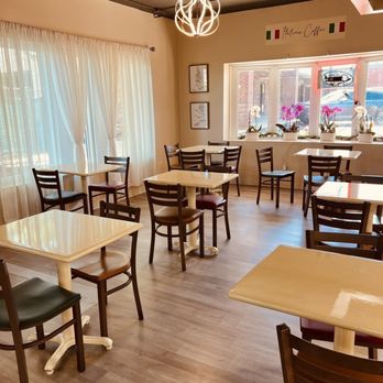 Italian Coffee - Interior - Coffee & Tea Near Me - North Ridgeville, Ohio Italian Coffee - Interior - Coffee & Tea Near Me - North Ridgeville, Ohio