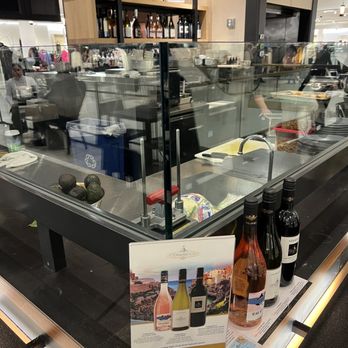 Nordstrom Valley Fair - 12/27/23 FYI - Department Stores Near Me - San Jose, California