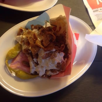 Abbes Pizza - Pita kebab - Fast Food Near Me - Göteborg, O