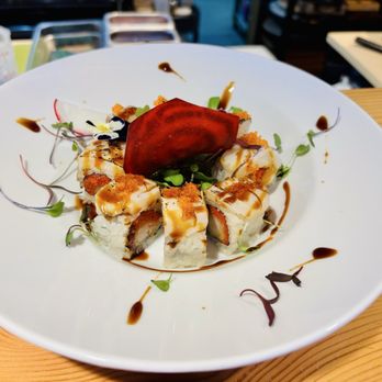 Sushi Kuma - Sushi Bars Near Me - Bonney Lake, Washington