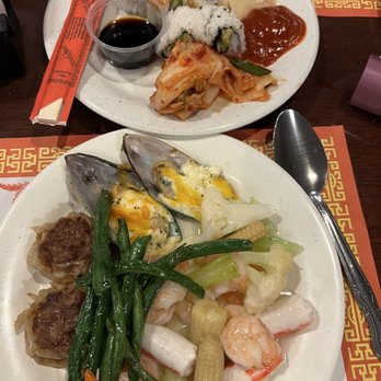 Super World Buffet - Vegetable chop suey, pork siomai, kimchi, sushi, and cream cheese mussels - Buffets Near Me - Apple Valley, Minnesota