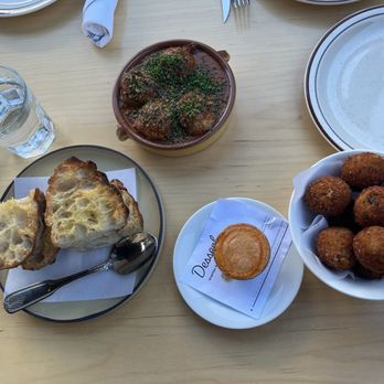 Folks Pizzeria - Meatballs (with bread) and arancini - Pizza Near Me - Culver City, California Folks Pizzeria - Meatballs (with bread) and arancini - Pizza Near Me - Culver City, California