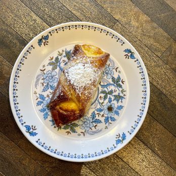 Cafe Astoria - Cheese danish - Coffee & Tea Near Me - Saint Paul, Minnesota