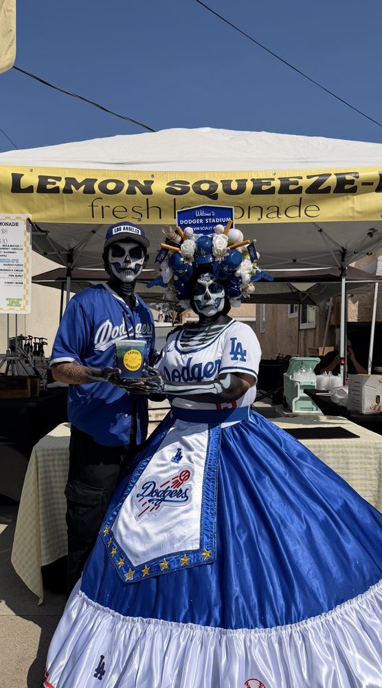 Lemon Squeeze-E Logo